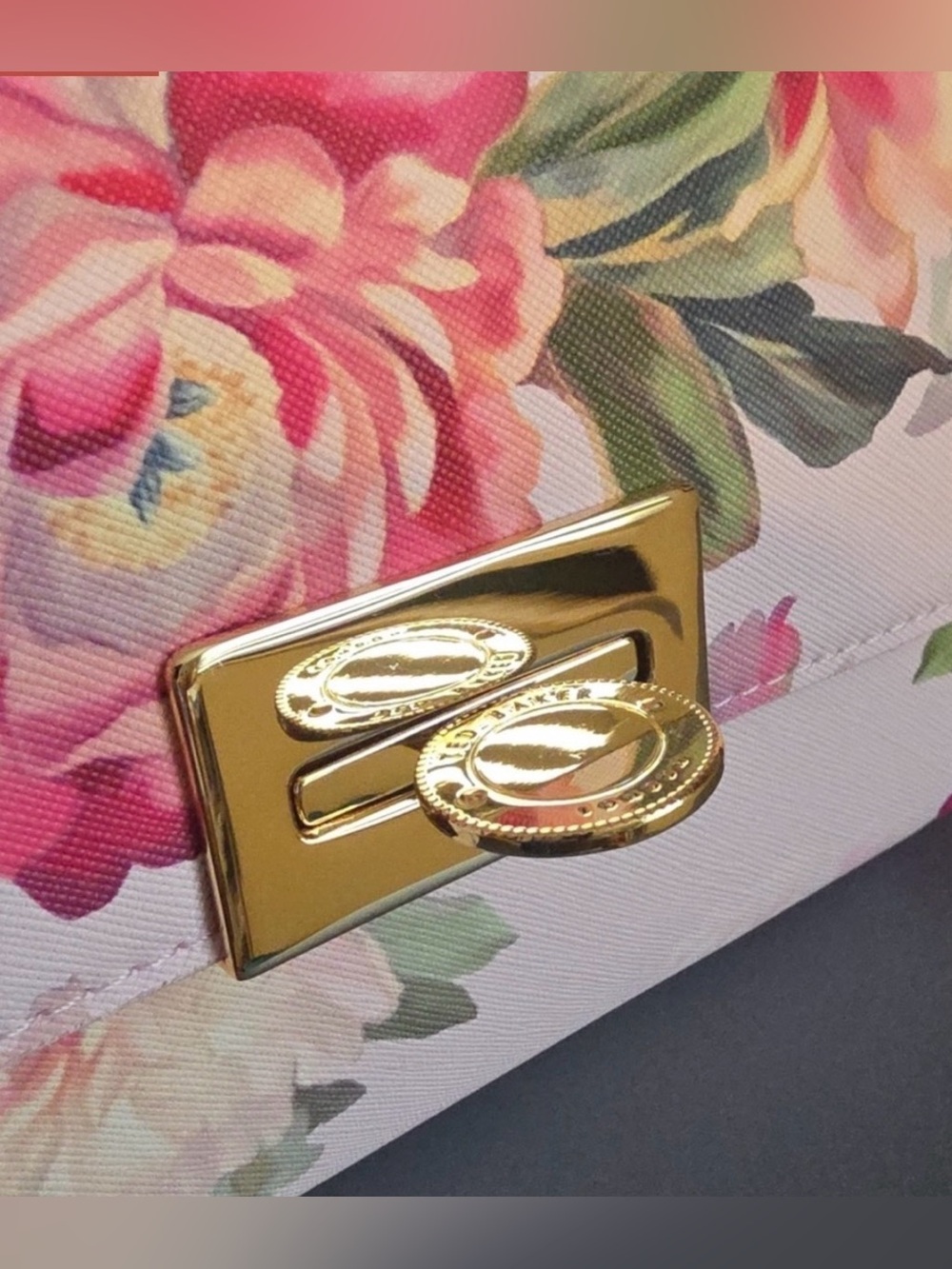 Ted Baker Pink Floral Chain Crossbody Bag with Gold Hardware - Picture 9 of 15